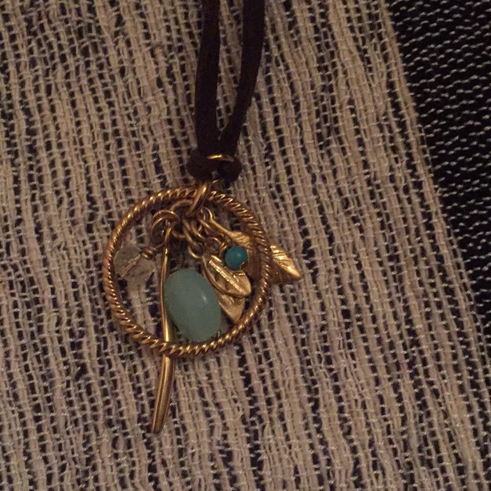 Earthy charm necklace